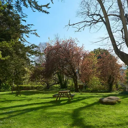 Clifton Court - Your Apartment *